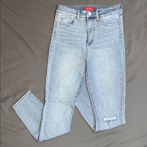 Guess Jeans